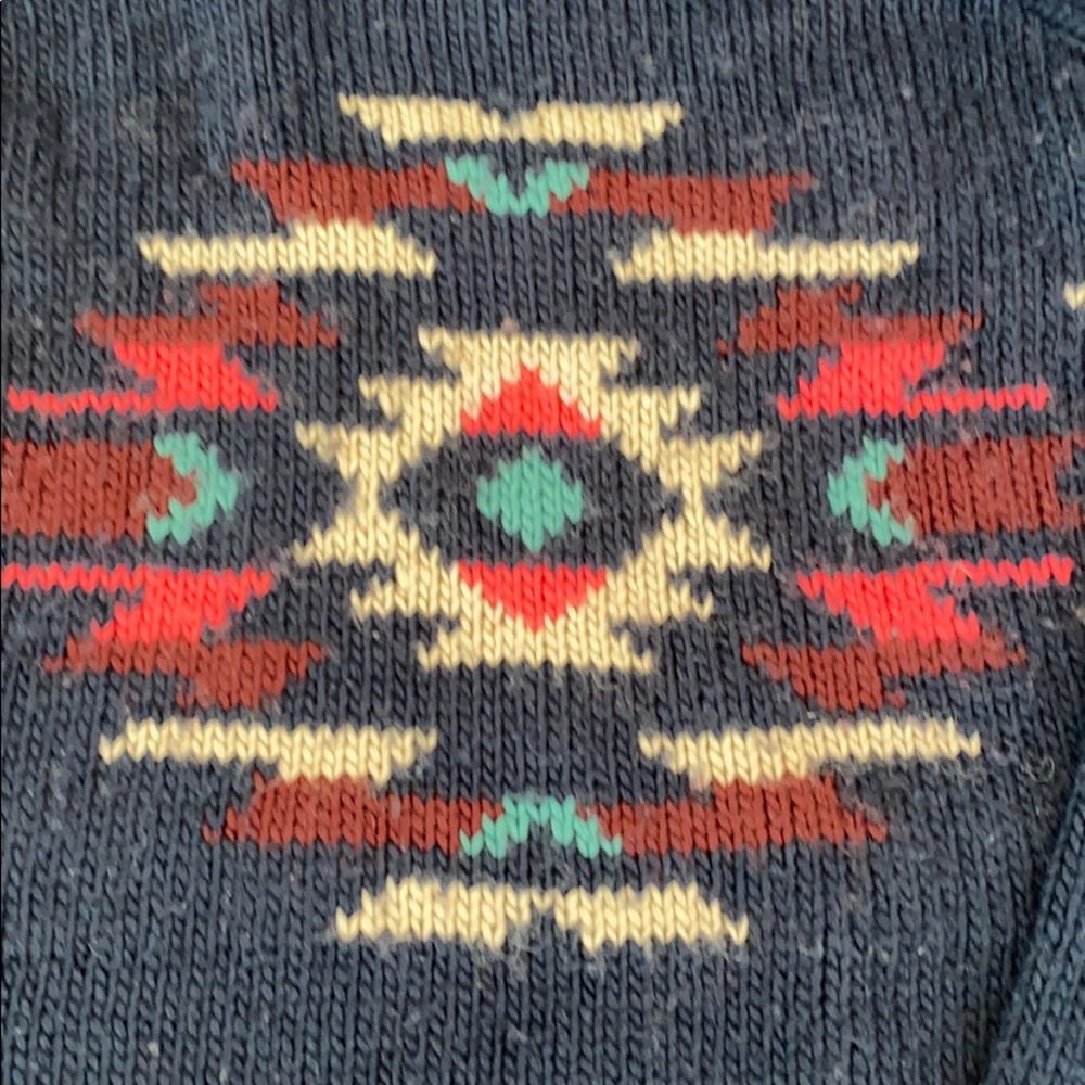 Hollister Sweater - Picture 2 of 4